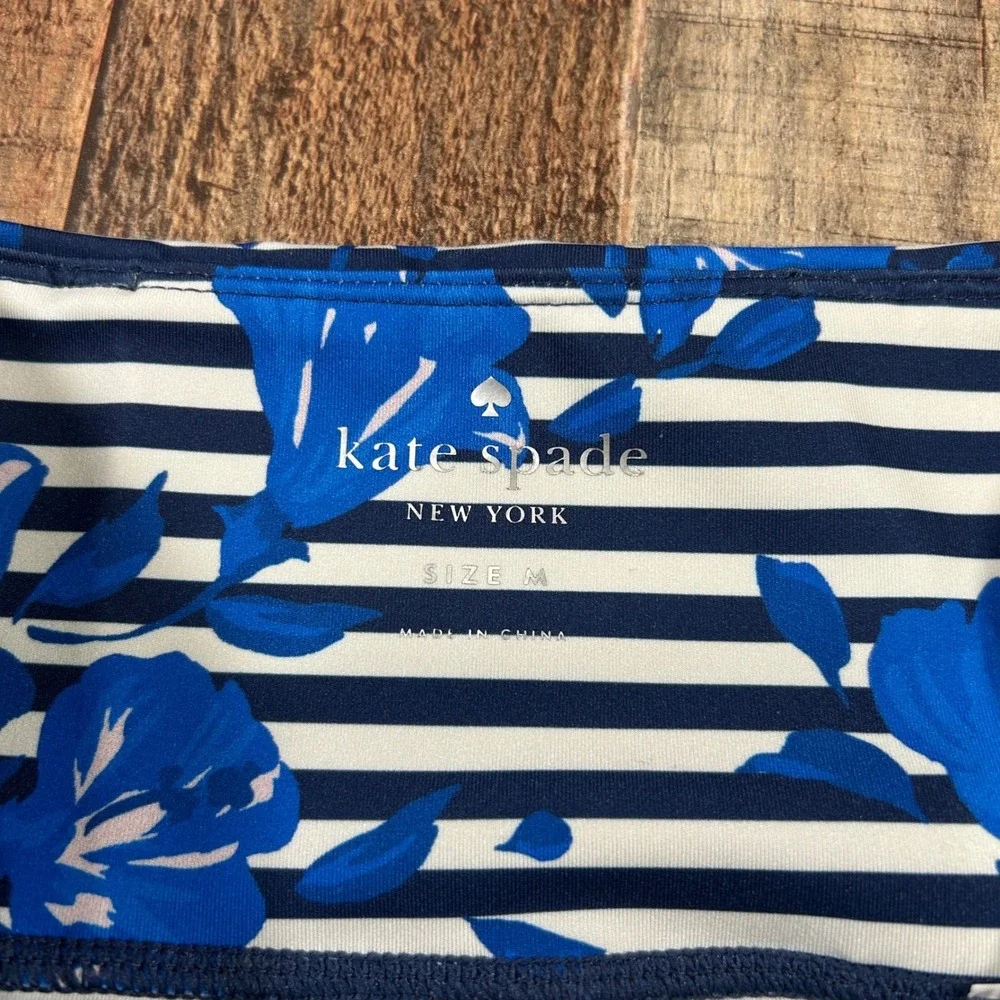 Kate Spade Floral Stripe Workout Capri Leggings Blue Navy Medium Cropped Gym